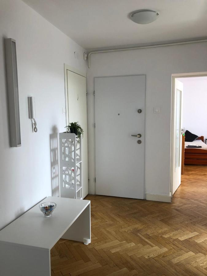 Apartment Swietojerska Warsaw Exterior photo